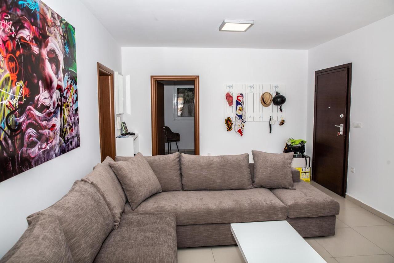 5 Sterne Apollo Apartment *